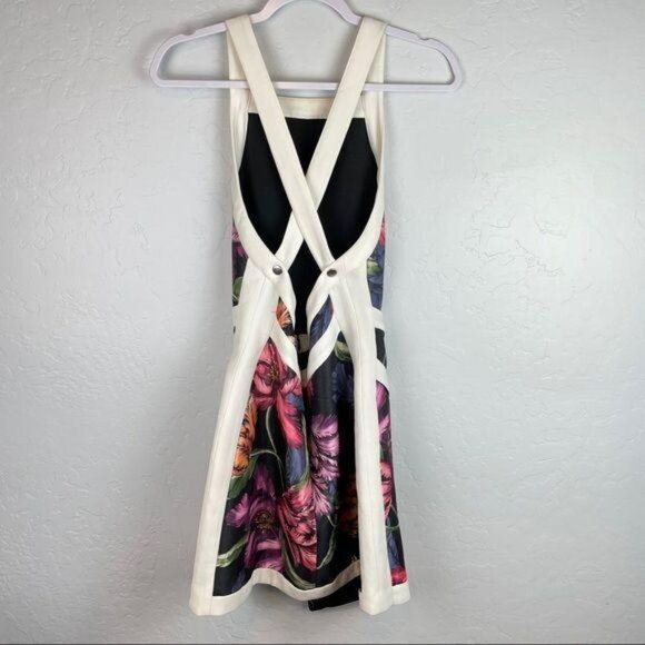 Cameo Fire Start Floral Dress with Contrast Trim‎ Faux Wrap Women's Size Small - Picture 4 of 10